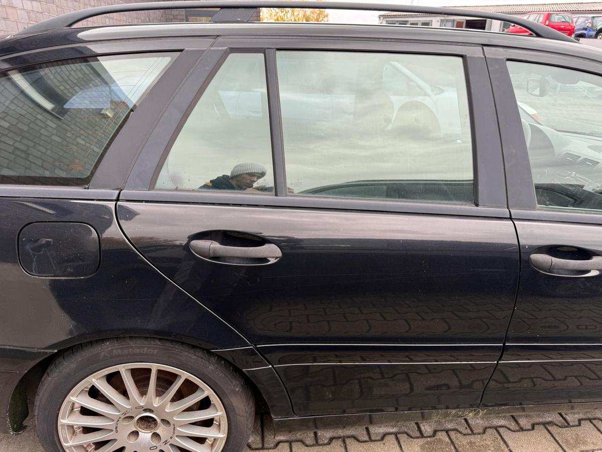 Mercedes C Klasse W203 original Tür hinten rechts 040 schwarz Rohbau Kombi BJ04